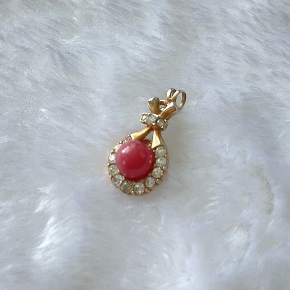 Pink Stone Clip Earrings and Necklace Pendant - Picture 4 of 5